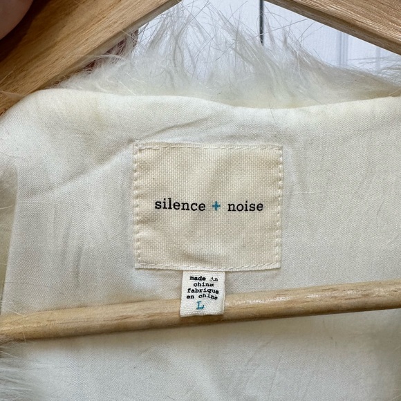 Silence + Noise Faux Fur Vest - US L - Picture 4 of 7